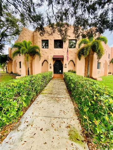 $8,150,000 | 200 Azure Way, Miami Springs, FL 33166