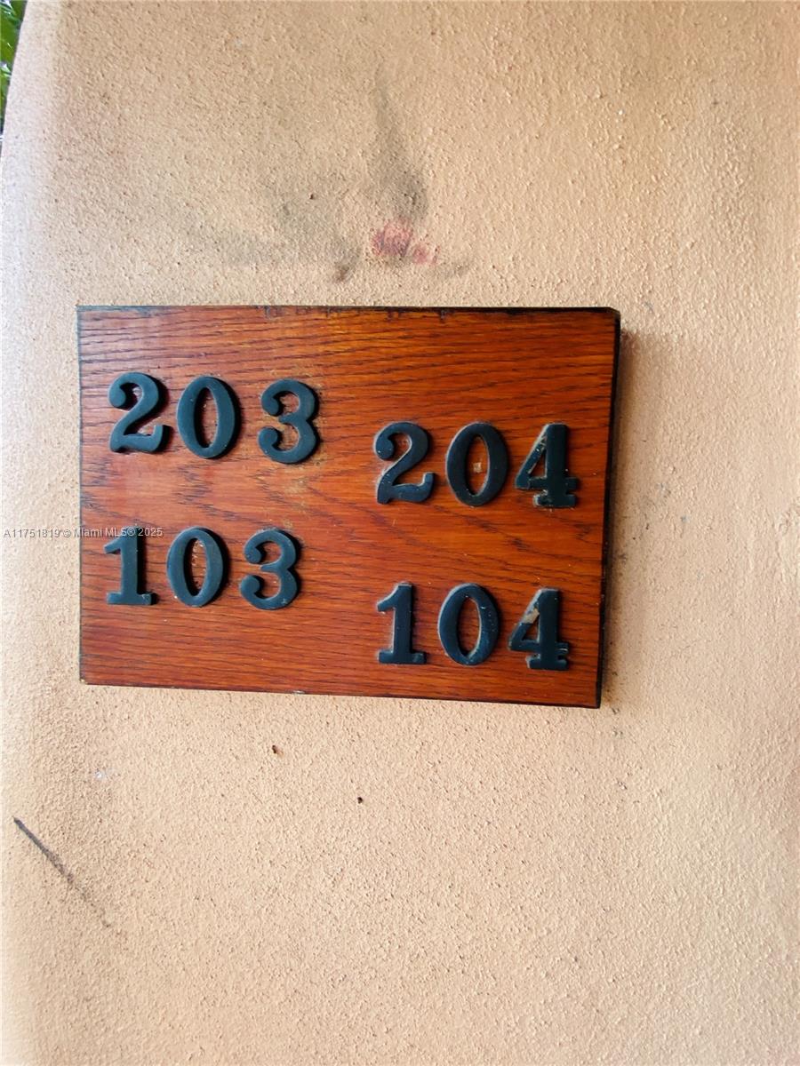 200 Azure Way Miami Springs, FL 33166 - Photo 25 of 54