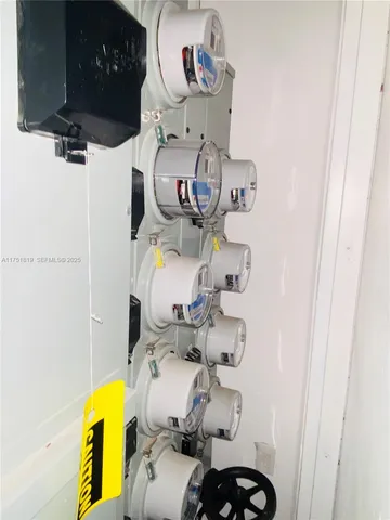 $8,150,000 | 200 Azure Way, Miami Springs, FL 33166