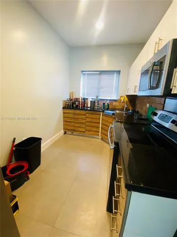 $8,150,000 | 200 Azure Way, Miami Springs, FL 33166