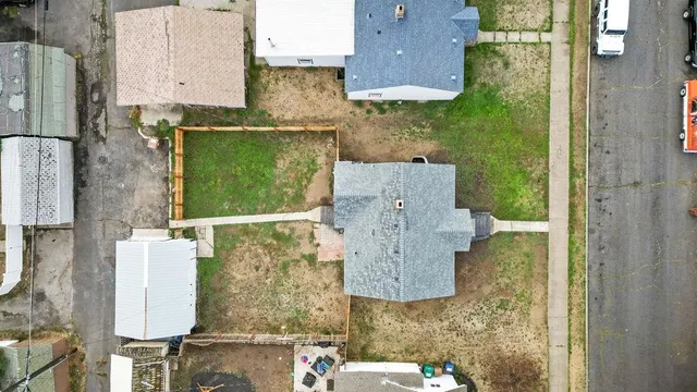 $290,000 | 1318 East Broad Avenue, Spokane, WA 99207