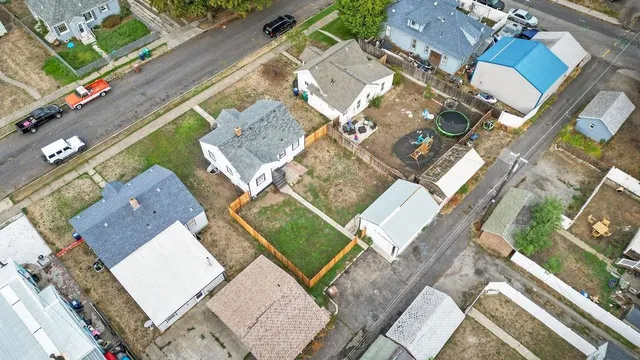 $290,000 | 1318 East Broad Avenue, Spokane, WA 99207