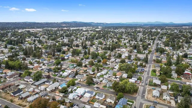 $290,000 | 1318 East Broad Avenue, Spokane, WA 99207
