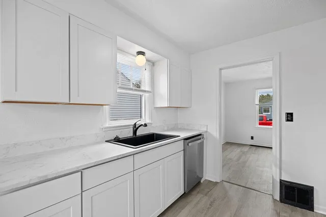 $290,000 | 1318 East Broad Avenue, Spokane, WA 99207