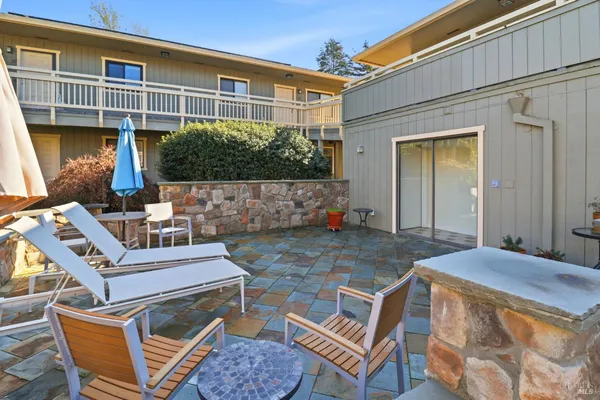 $379,000 | 720 Petaluma Boulevard South, Unit 28, Petaluma, CA 94952