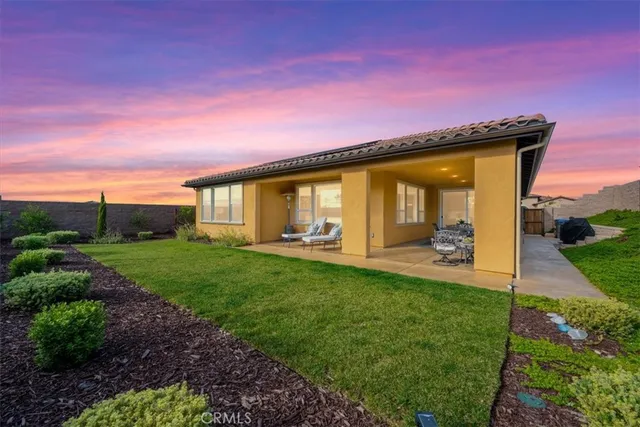 $1,274,999 | 1016 Trail View Place, Nipomo, CA 93444