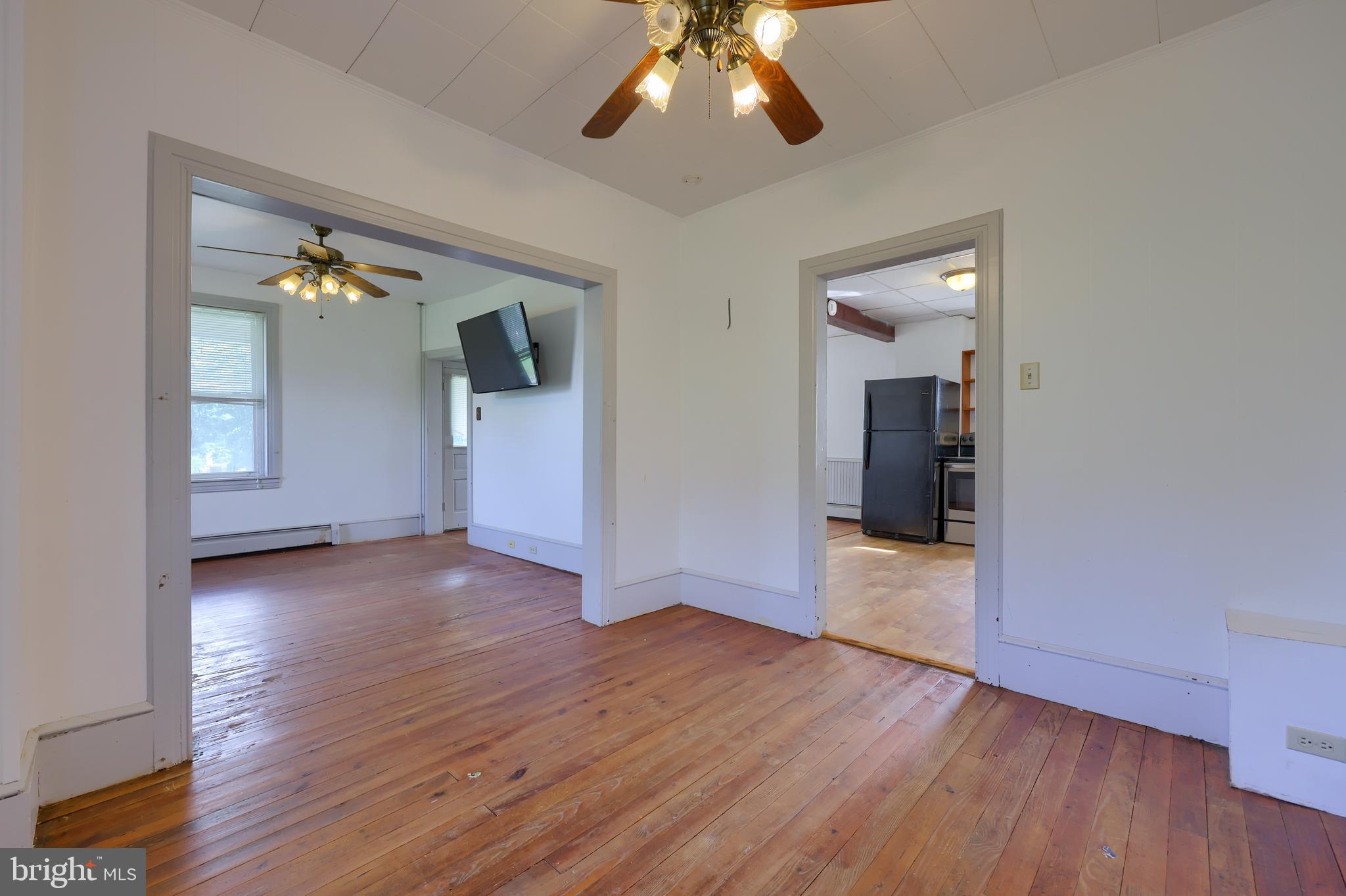 11594 Winterstown Road Red Lion, PA 17356 - Photo 12 of 36 Gallery Image 12