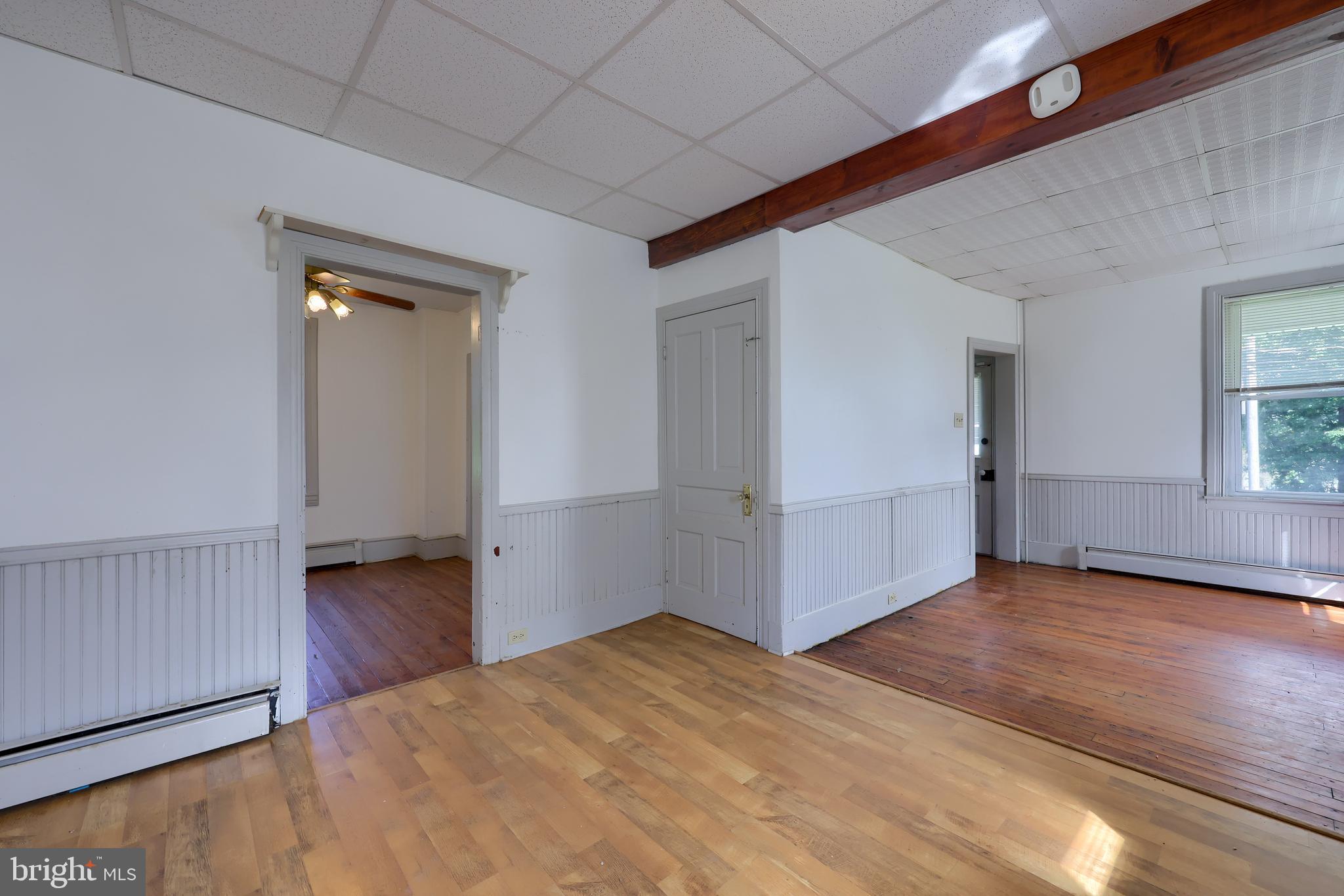 11594 Winterstown Road Red Lion, PA 17356 - Photo 10 of 36 Gallery Image 10