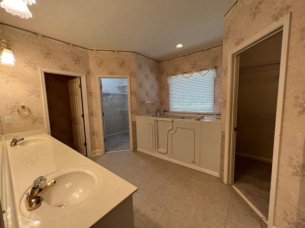 8878 Moore Road Columbus, GA 31904 - Photo 17 of 31 Gallery Image 17