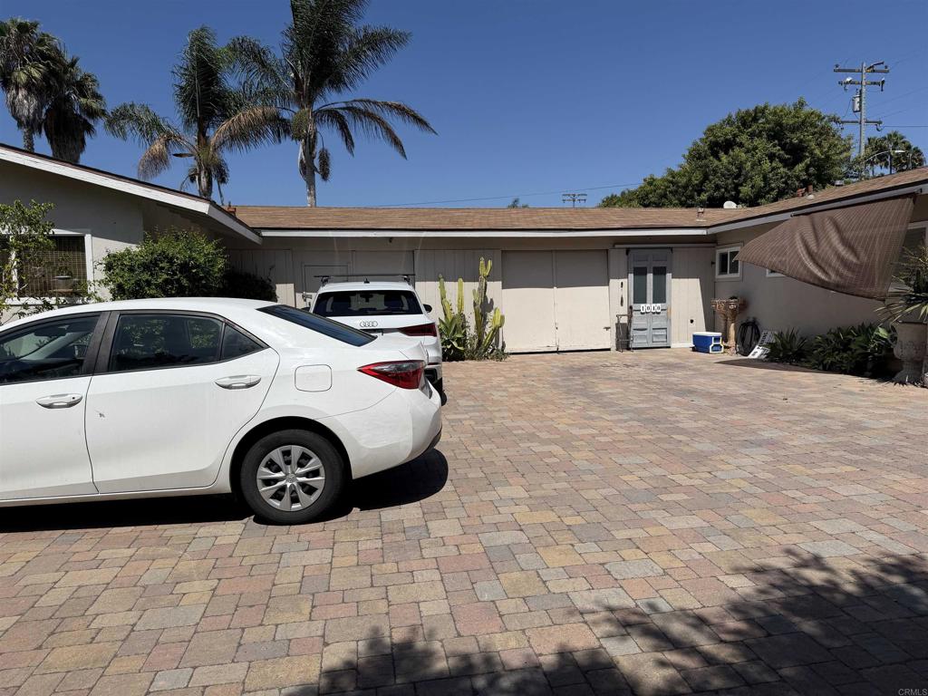 1040-1042 Golden Road Encinitas, CA 92024 - Photo 7 of 7 Gallery Image 7