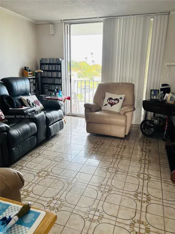$269,000 | 1400 Southwest 27th Avenue, Unit 303, Miami, FL 33145