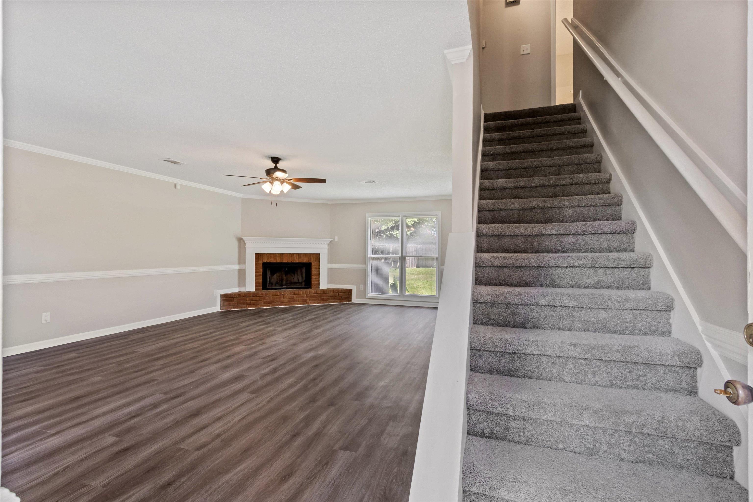 856 North Wood Shadows Lane Memphis, TN 38018 - Photo 4 of 30