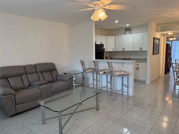 $1,200 | 203 Tilford J, Unit 203, Deerfield Beach, FL 33442