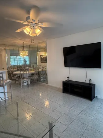 $1,200 | 203 Tilford J, Unit 203, Deerfield Beach, FL 33442