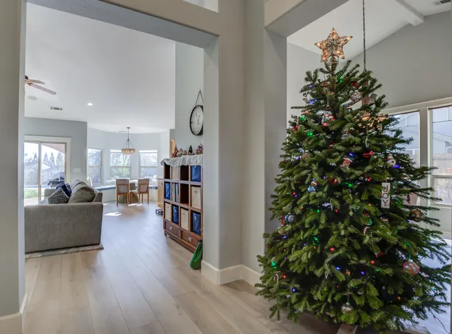 $685,000 | 4105 Winter Green Court, Redding, CA 96001