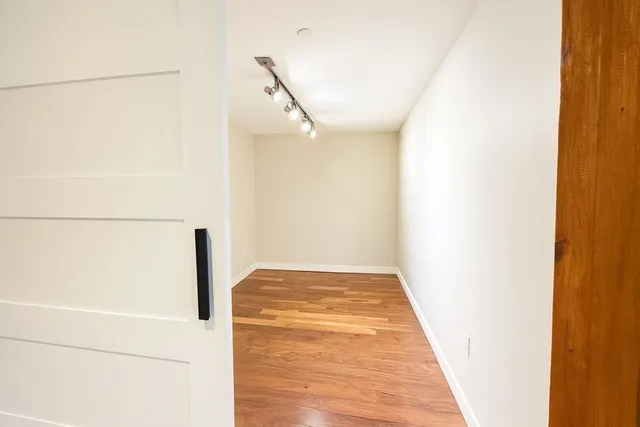 $2,350 | 130 John Street, Unit 242, Lowell, MA 01852