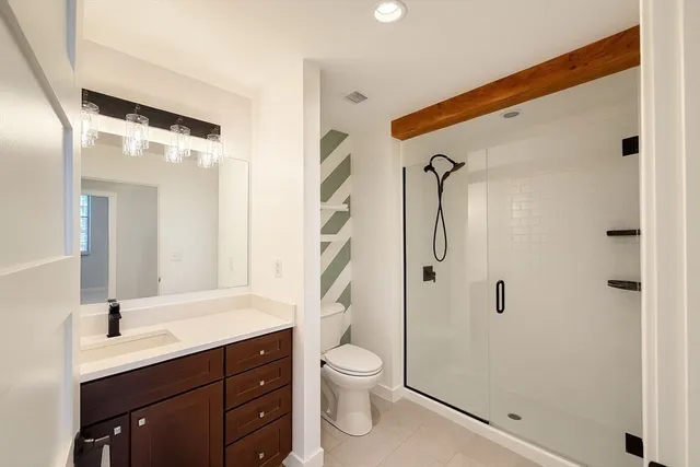 $2,350 | 130 John Street, Unit 242, Lowell, MA 01852