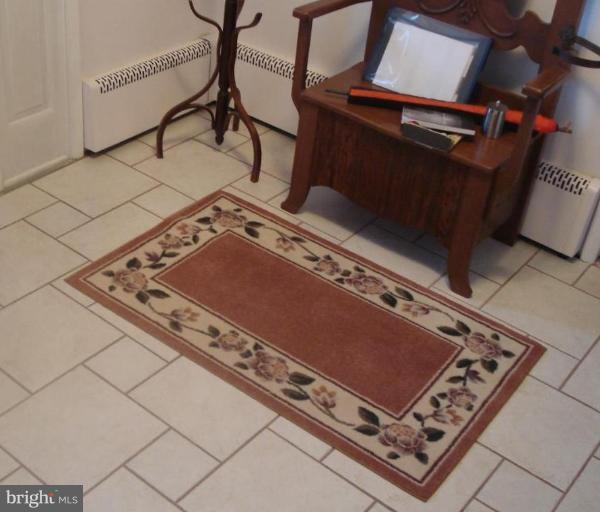 5909 Oakland Road Halethorpe, MD 21227 - Photo 4 of 16 5909 Oakland Rd HomeRome com
