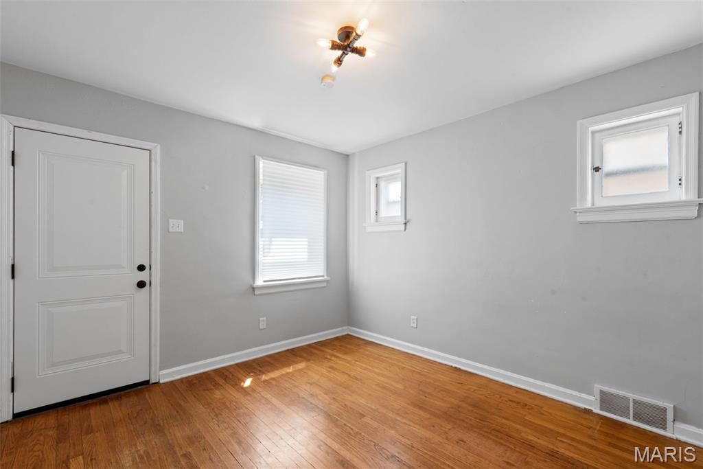 7124 Amherst Avenue St. Louis, MO 63130 - Photo 13 of 38