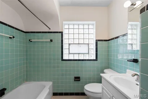 $520,000 | 7124 Amherst Avenue, St. Louis, MO 63130