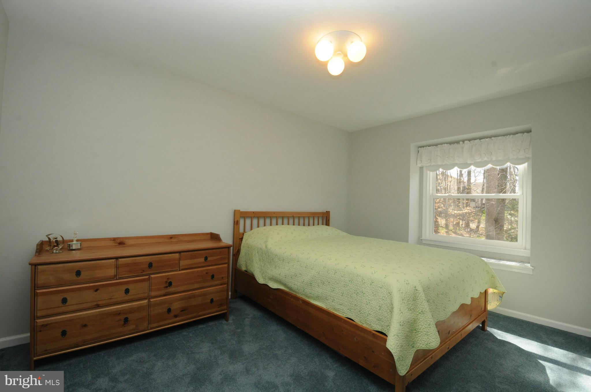 7123 Hanks Place Springfield, VA 22153 - Photo 21 of 27 Bedroom