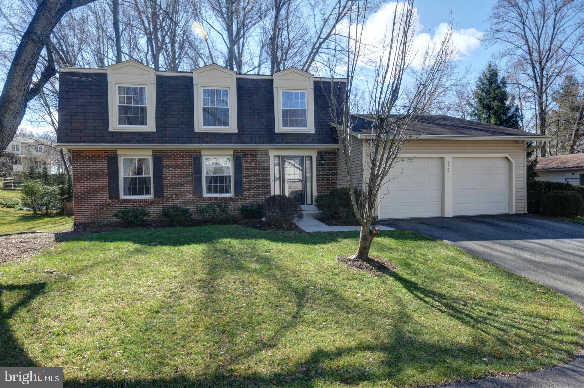 7123 Hanks Place Springfield, VA 22153 - Photo 27 of 27 Exterior (Front)
