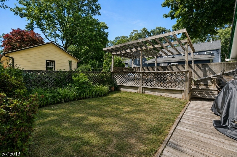 26 Howe Avenue, Unit 2 Montclair, NJ 07042 - Photo 22 of 23