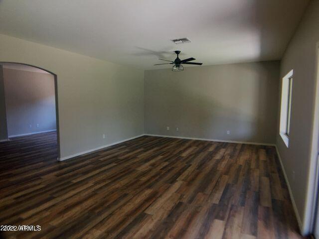 42783 West Magnolia Road Maricopa, AZ 85138 - Photo 8 of 33 Family Room (view 2)