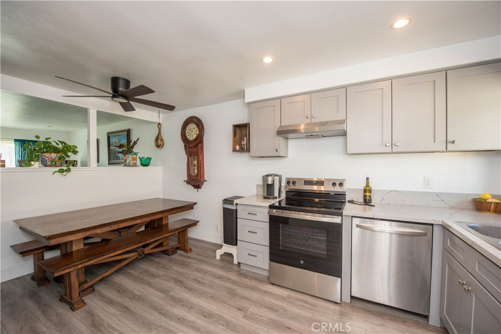 1722 Mitchell, Unit 95 Tustin, CA 92780 - Photo 8 of 23