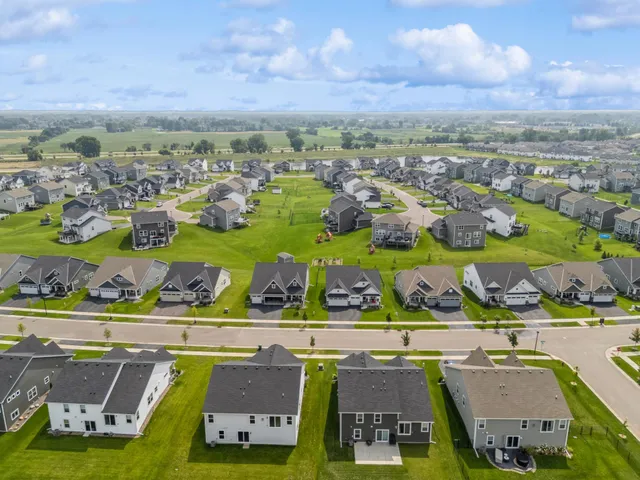 $514,755 | 7600 Osakis Street, Lino Lakes, MN 55038