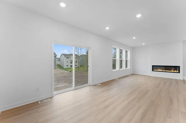 $514,755 | 7600 Osakis Street, Lino Lakes, MN 55038