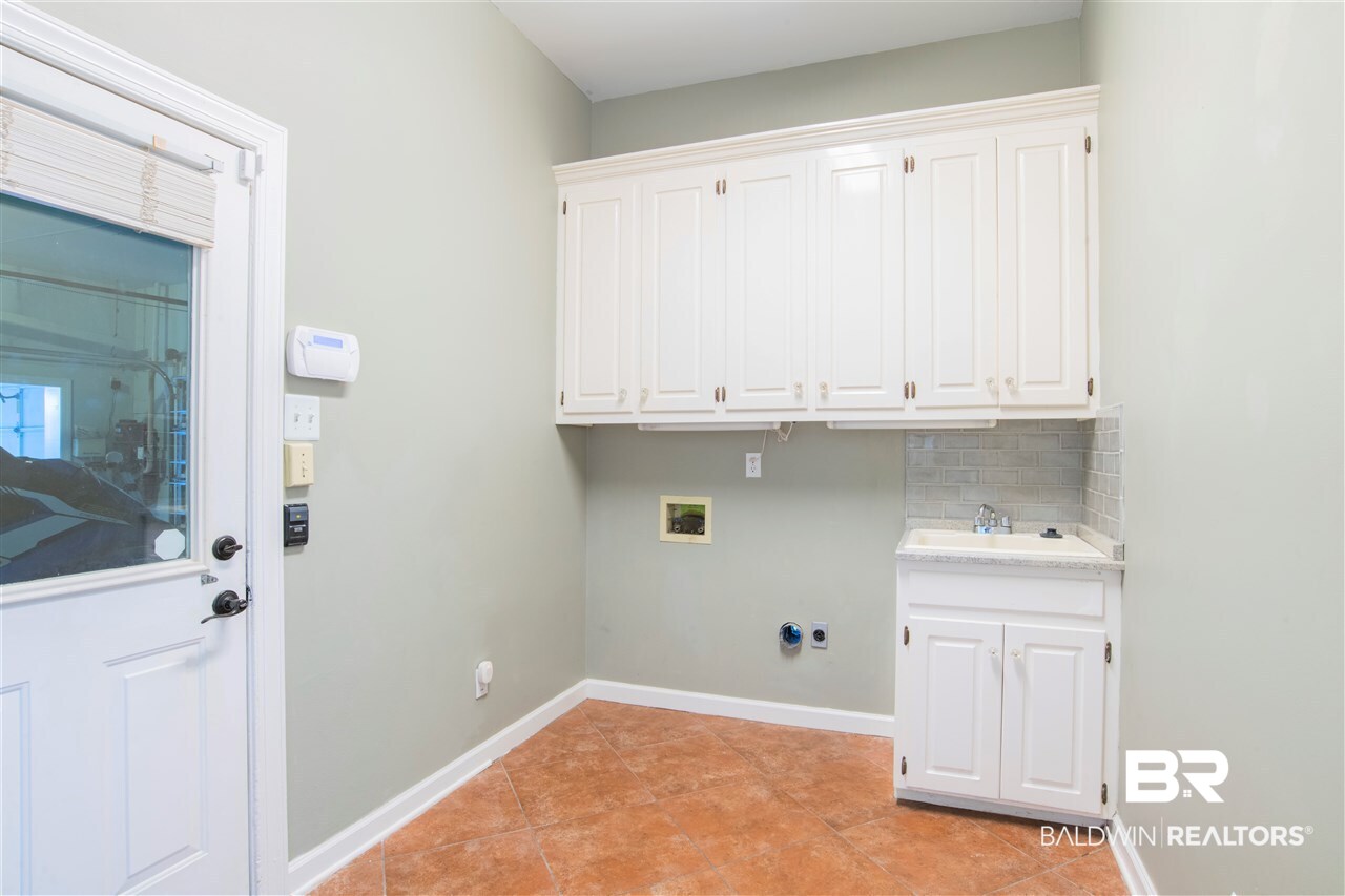 1137 Shiloh Court Mobile, AL 36609 - Photo 23 of 39 Gallery Image 23