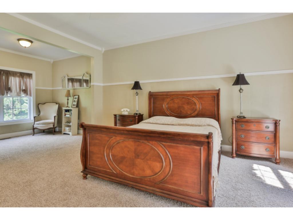 87 Oak Hill Road Brookline, NH 03033 - Photo 17 of 36