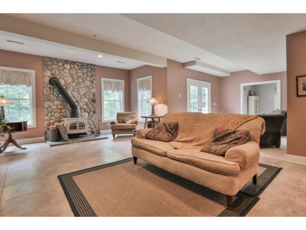 87 Oak Hill Road Brookline, NH 03033 - Photo 29 of 36