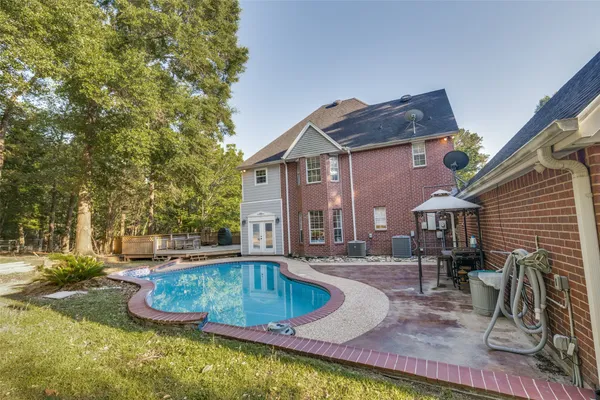 $560,000 | 216 Pebble Creek, Livingston, TX 77351