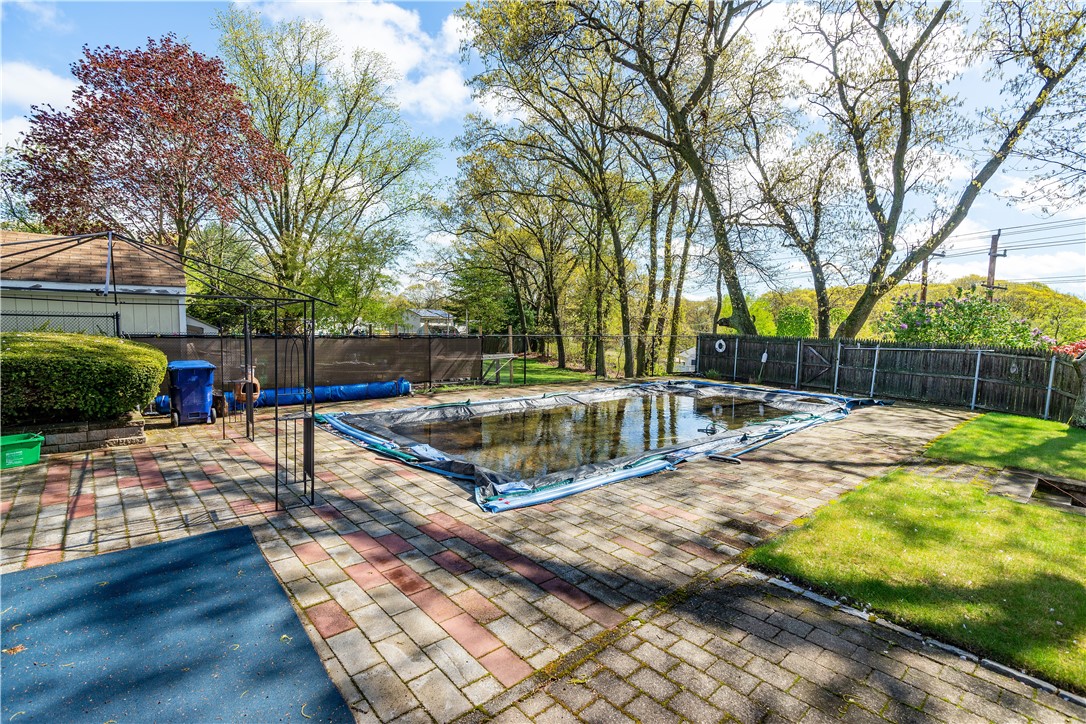 151 Toll Gate Road Warwick, RI 02886 - Photo 36 of 50