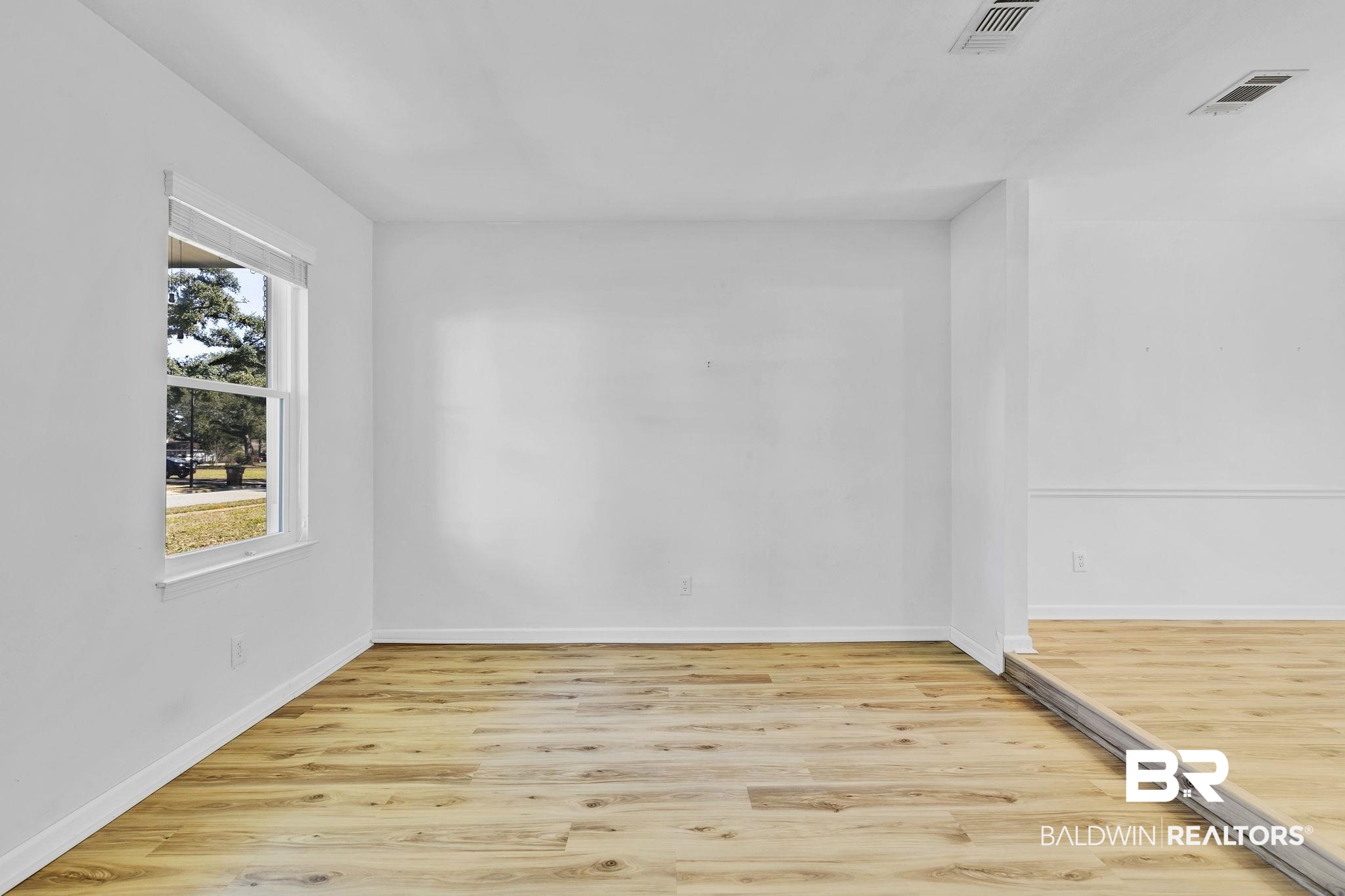 5817 Woodgate Road Mobile, AL 36609 - Photo 12 of 85 Formal Living Room