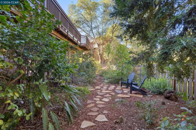 $1,150,000 | 70 Exeter Lane, Pleasant Hill, CA 94523