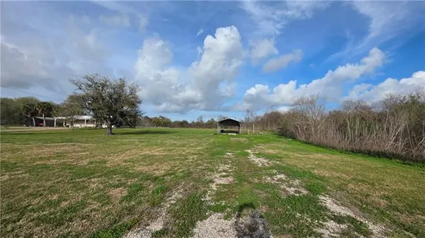 $59,000 | 0 Highway 23 (parcel 1690459) Buras La, Buras, LA 70041