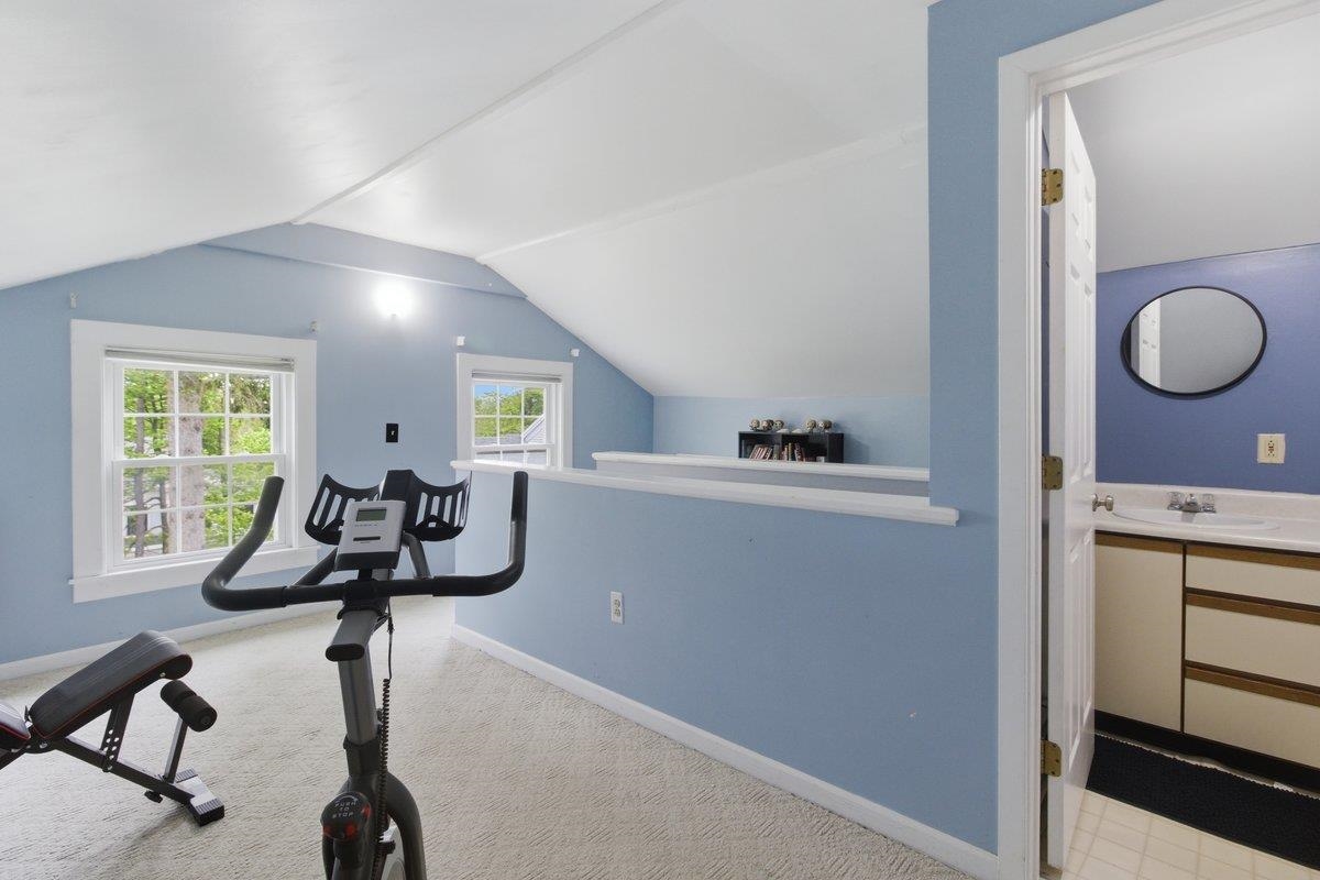 432 South Street, Unit D2 Bennington, VT 05201 - Photo 19 of 27