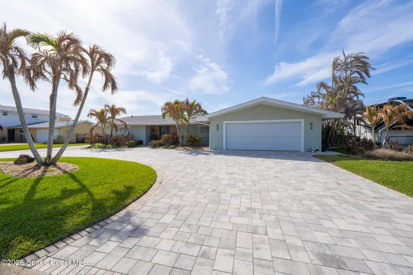 $1,599,000 | 511 Eleuthera Lane, Indian Harbour Beach, FL 32937