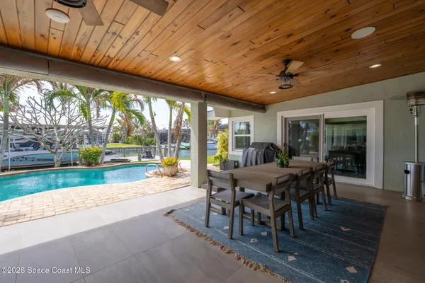 $1,599,000 | 511 Eleuthera Lane, Indian Harbour Beach, FL 32937