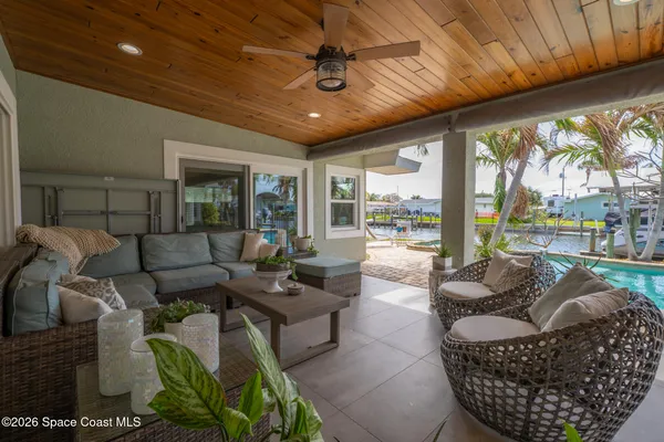$1,599,000 | 511 Eleuthera Lane, Indian Harbour Beach, FL 32937