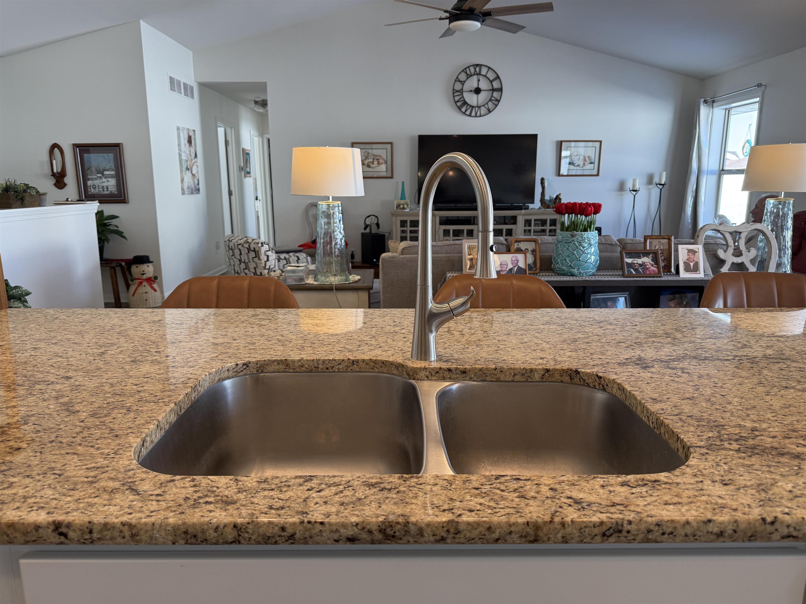 863 Bridget Drive Beloit, WI 53511 - Photo 7 of 24