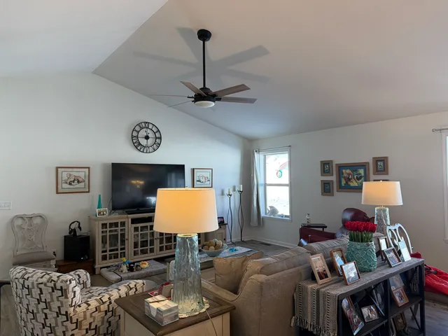 $379,900 | 863 Bridget Drive, Beloit, WI 53511