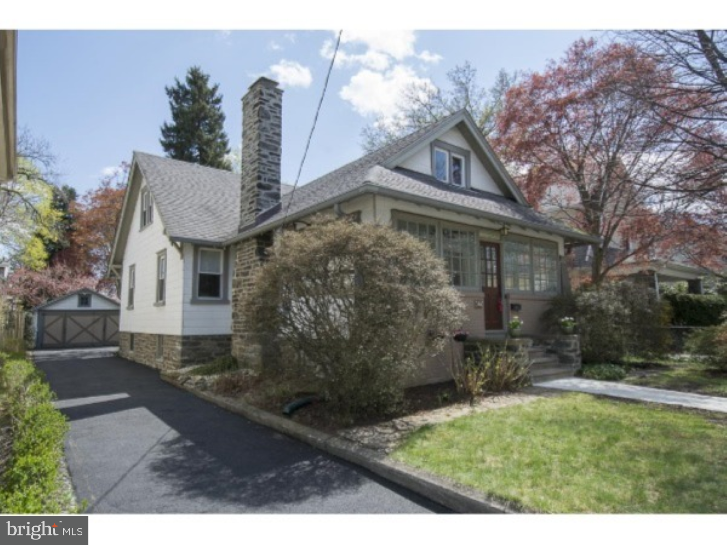 425 Kathmere Road Havertown, PA 19083 - Photo 1 of 25 Driveway