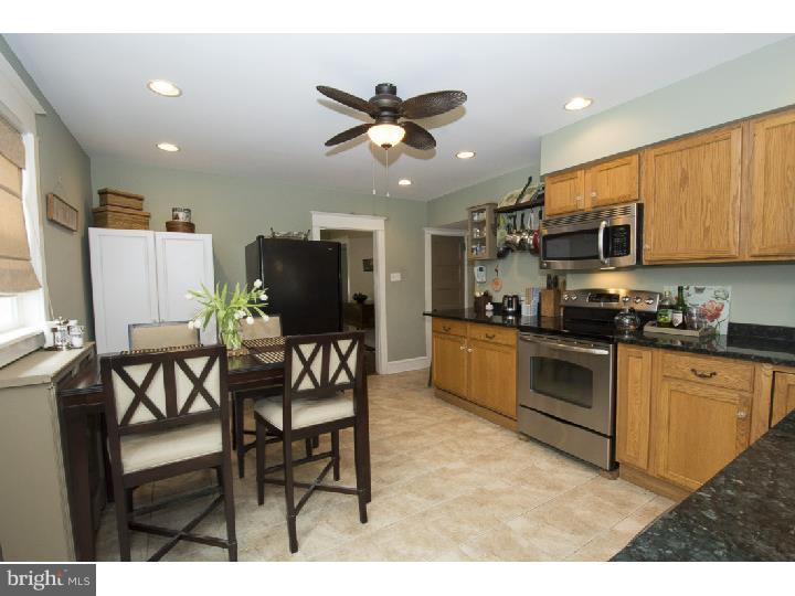 425 Kathmere Road Havertown, PA 19083 - Photo 9 of 25 Kitchen