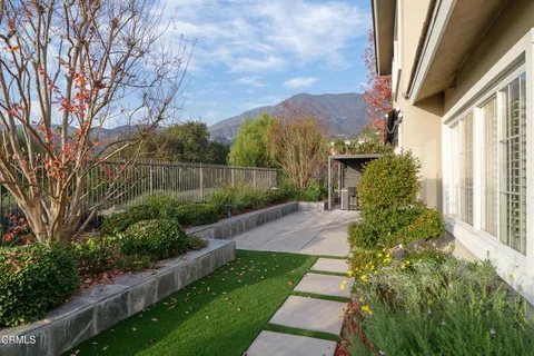 $1,800,000 | 3731 North Hollingsworth Road, Altadena, CA 91001