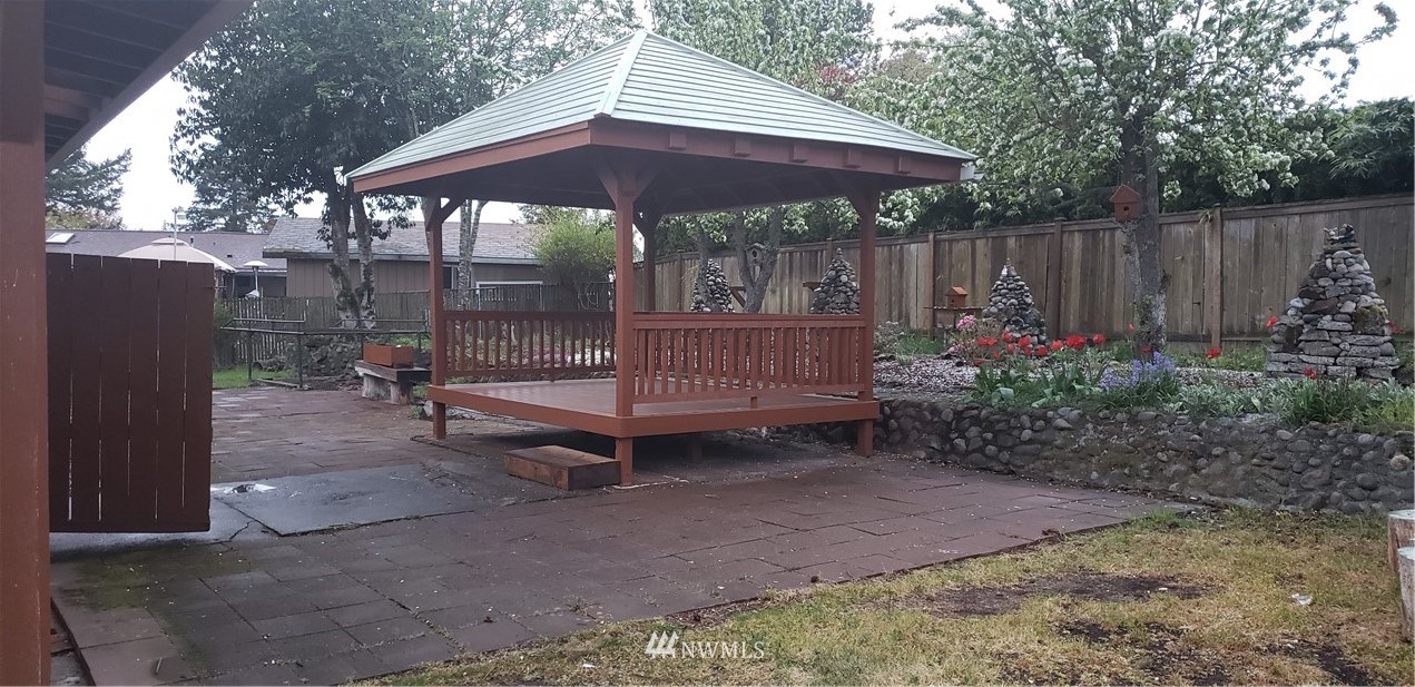 5217 Arrowhead Road Southwest Lakewood, WA 98499 - Photo 17 of 24 Gallery Image 17