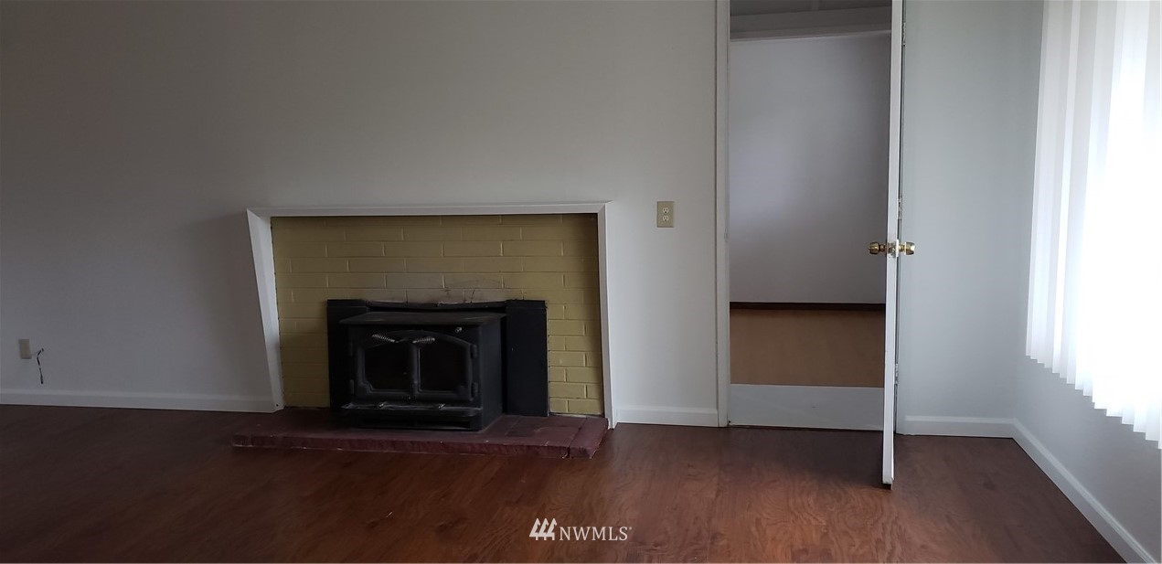 5217 Arrowhead Road Southwest Lakewood, WA 98499 - Photo 5 of 24 Gallery Image 5